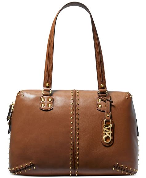 astor medium shoulder tote